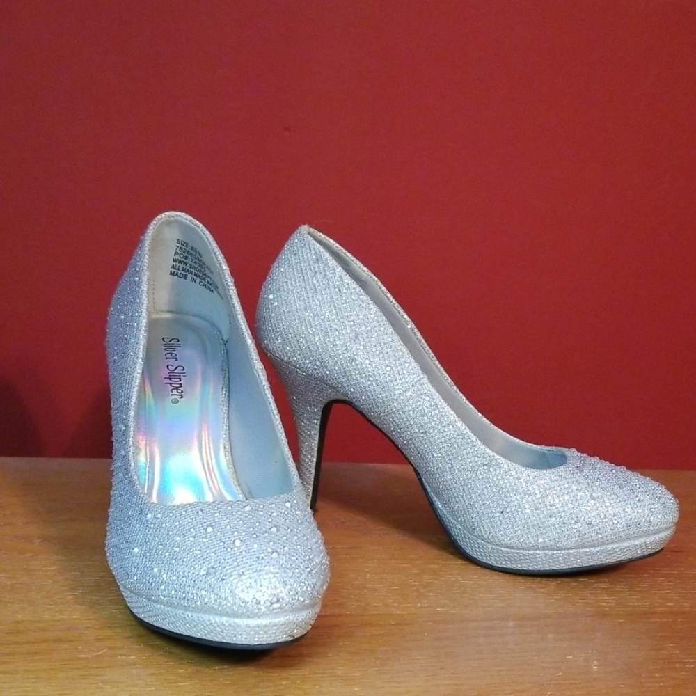 Sliver heels
